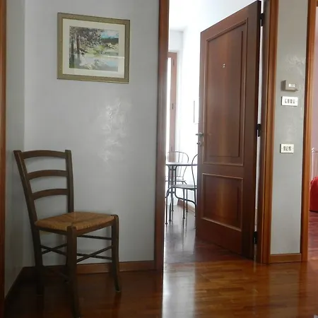 Guest house Brezza Affittacamere Montemarciano